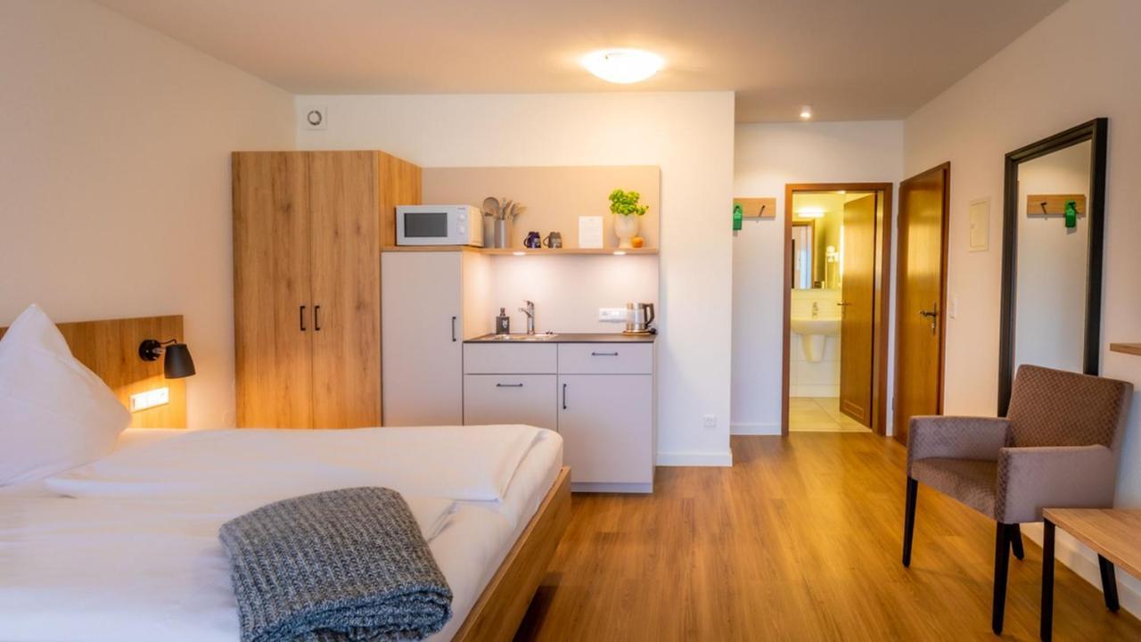 Gasthaus Hirschenstube & Gaestehaus Gehri Waldkirch Esterno foto